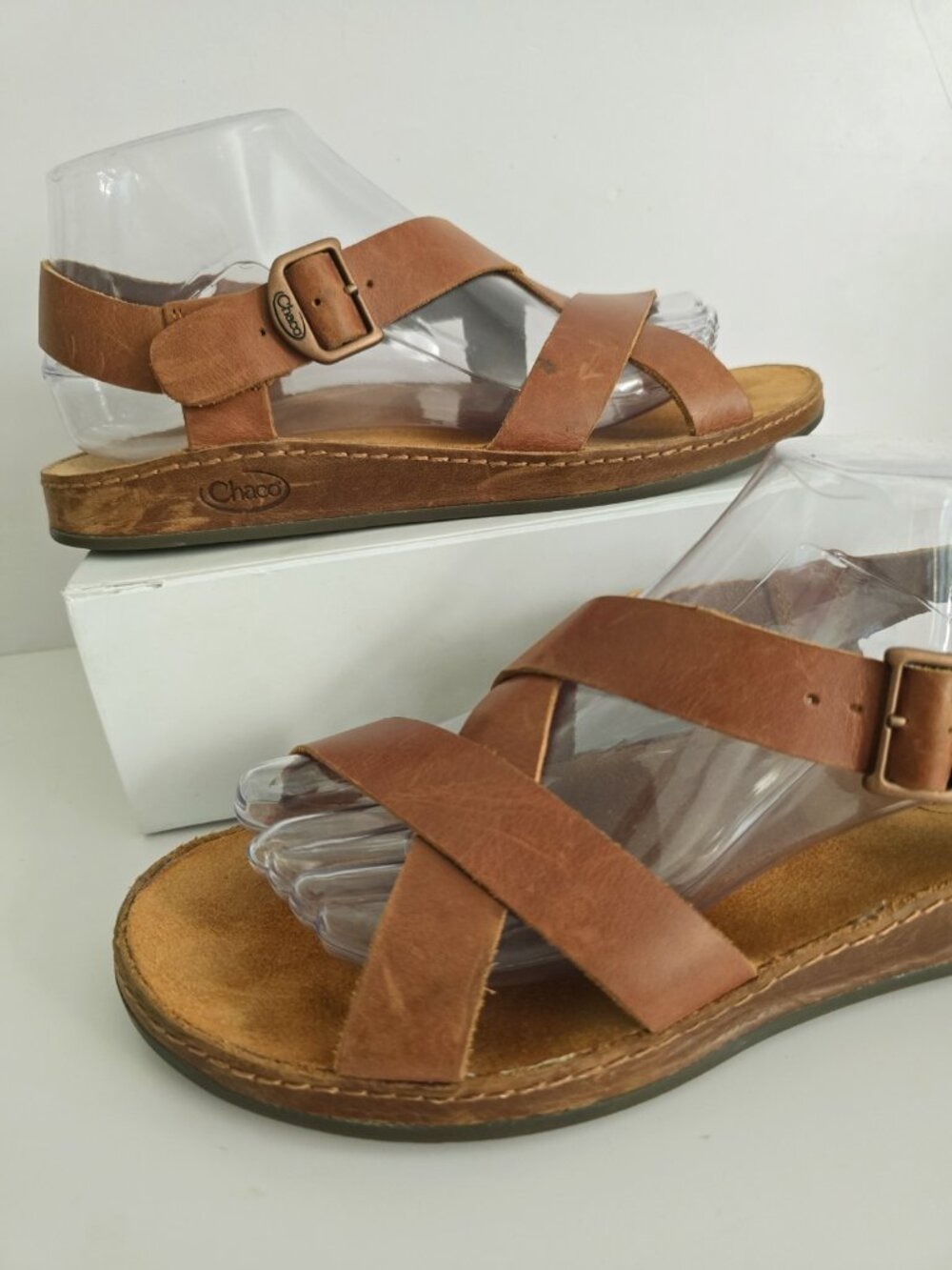 Chaco Wayfarer Strappy Sandals 9 Womens Buckle Rust Brown Leather Shoes Open Toe - Picture 2 of 13